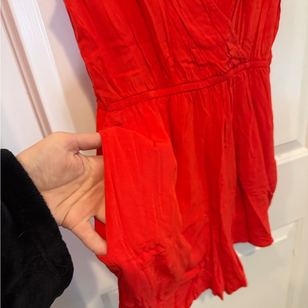 one clothing Red Sleeveless V-Neck Romper - Picture 3 of 4